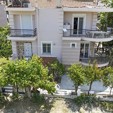 Aparthotel Mitro 3*