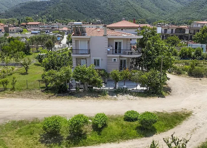 Apart Otel Mitro 3*